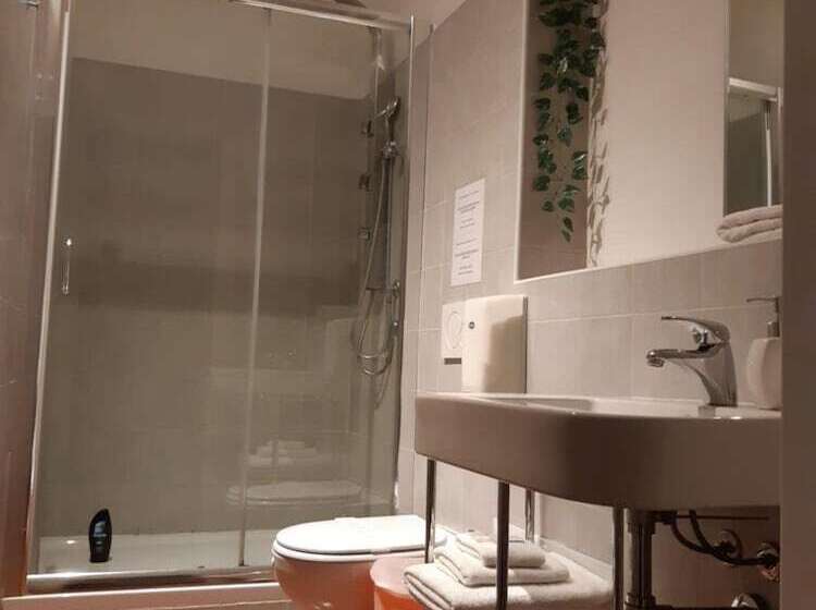 بنسيون Cagliari D'amare Via Roma