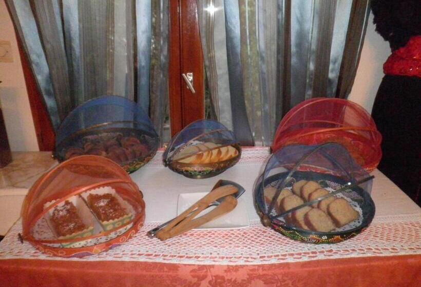 بنسيون Chambres D'hôtes Les Nefliers