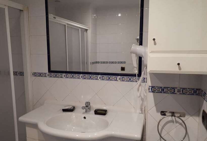 펜션 Habitaciones Javier