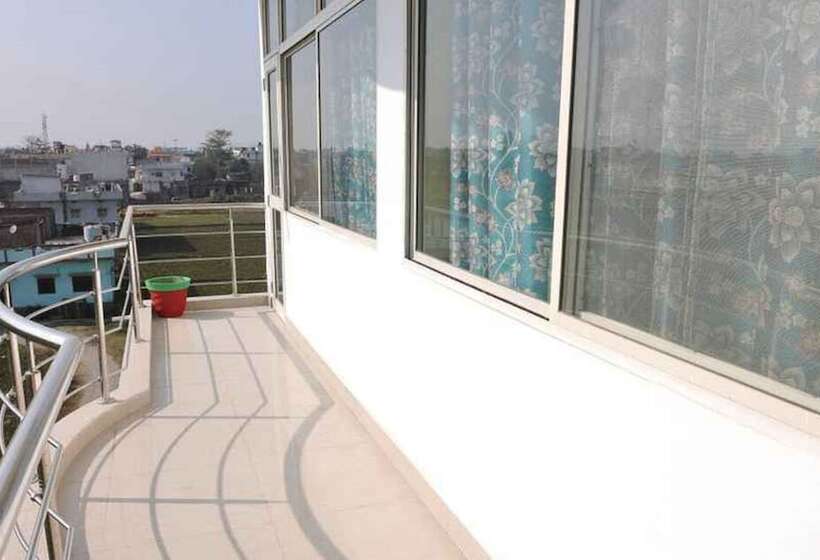 פנסיון Home Inn