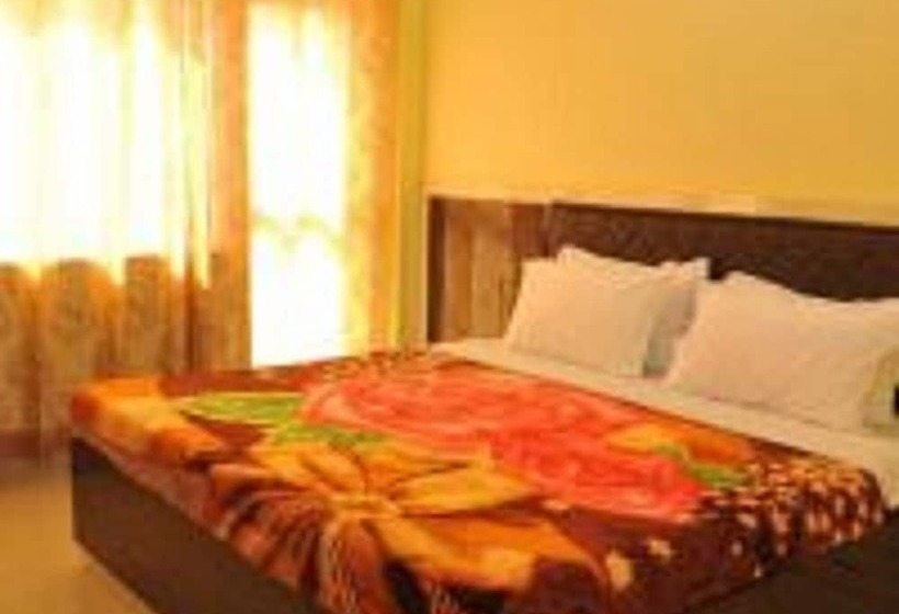 פנסיון Home Inn