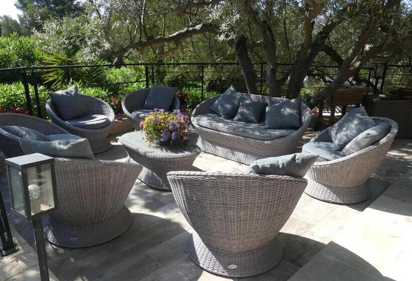 Пансион La Calanque Du Boucharel