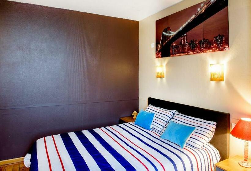 פנסיון La Sainte Famille