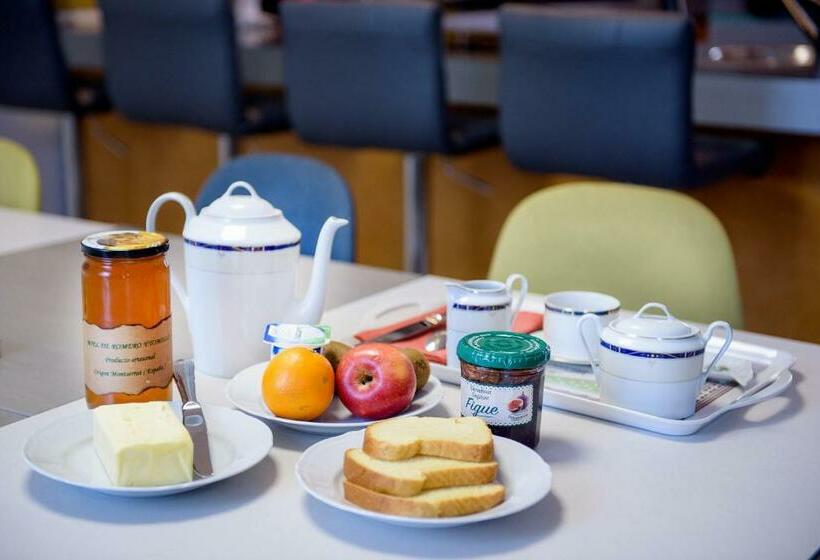 פנסיון La Sainte Famille