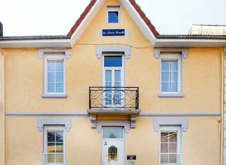 פנסיון La Sainte Famille
