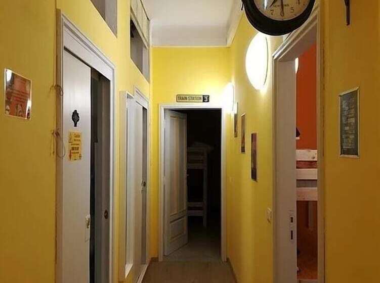 Pisa Train Station Hostel