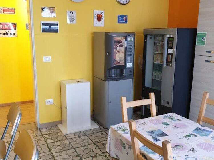 Pisa Train Station Hostel