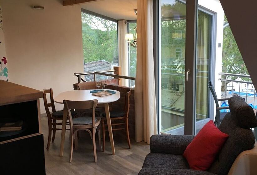 Schmuckkästle Am Hafen