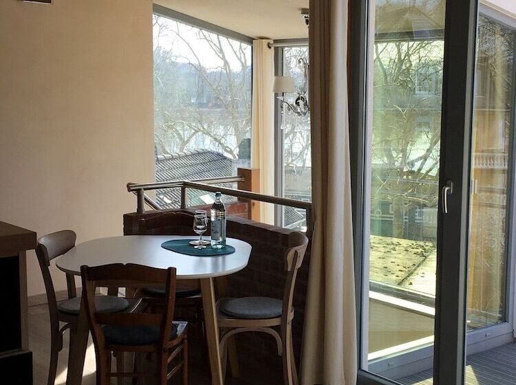 Schmuckkästle Am Hafen