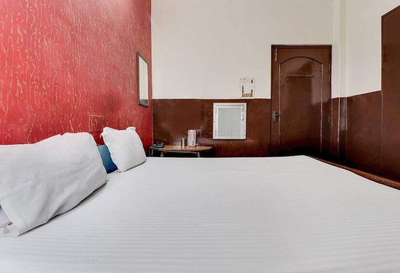 Spot On 40076 Hotel Sunny