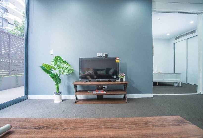 Stunning And Cozy Apartment In Heart Of Mascot