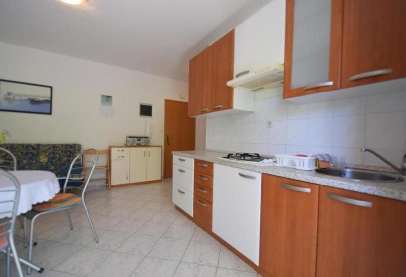 Apartment Srecko