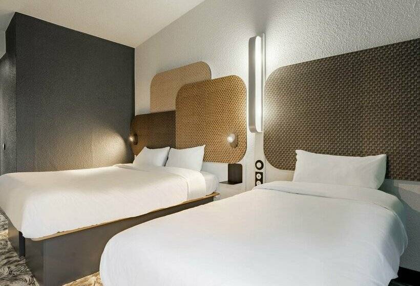 B&B HOTEL Valenciennes Sud