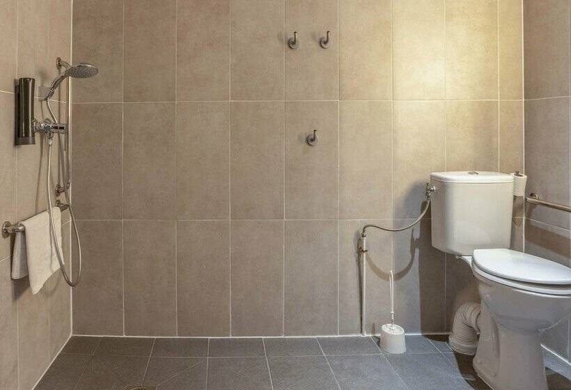 B&B HOTEL Valenciennes Sud