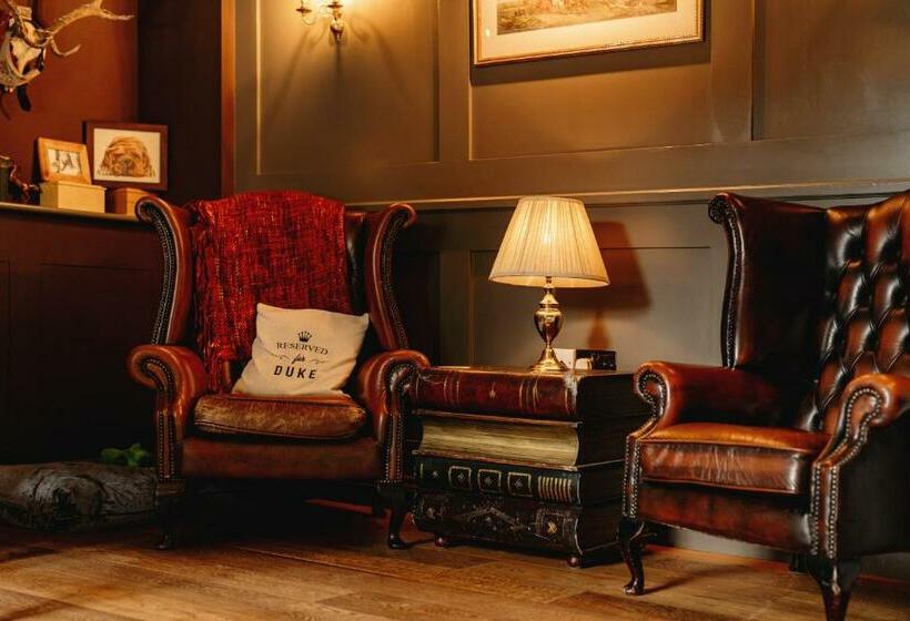 ベッドアンドブレックファースト Wheatacre White Lion