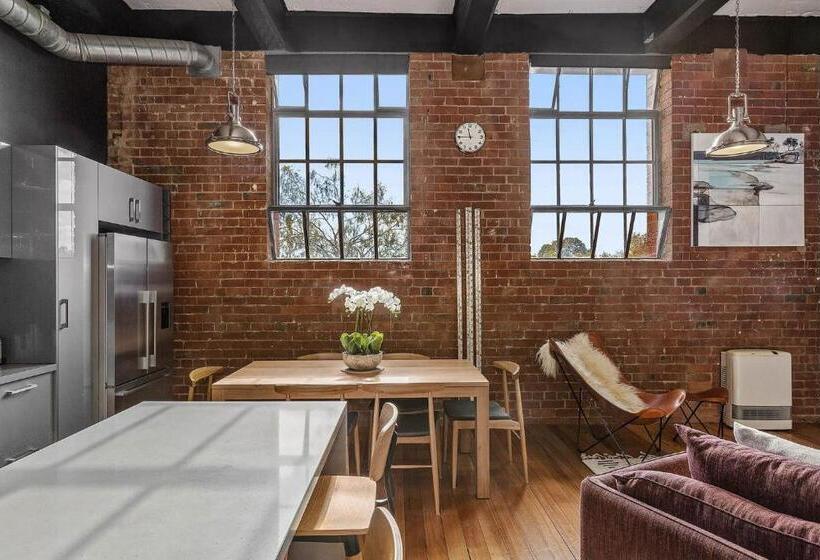 Boutique Stays   Loft On Rose