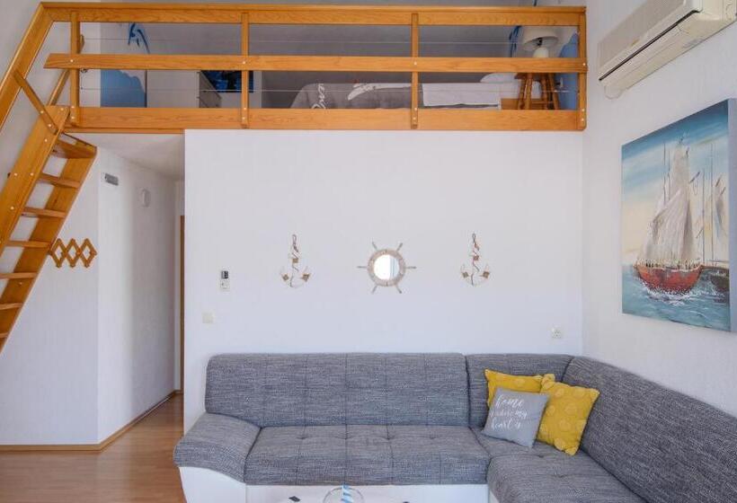 هتل Apartments Kasalo