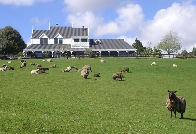 호텔 Country Homestead At Black Sheep Farm