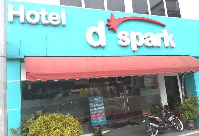 فندق D Spark Port Klang