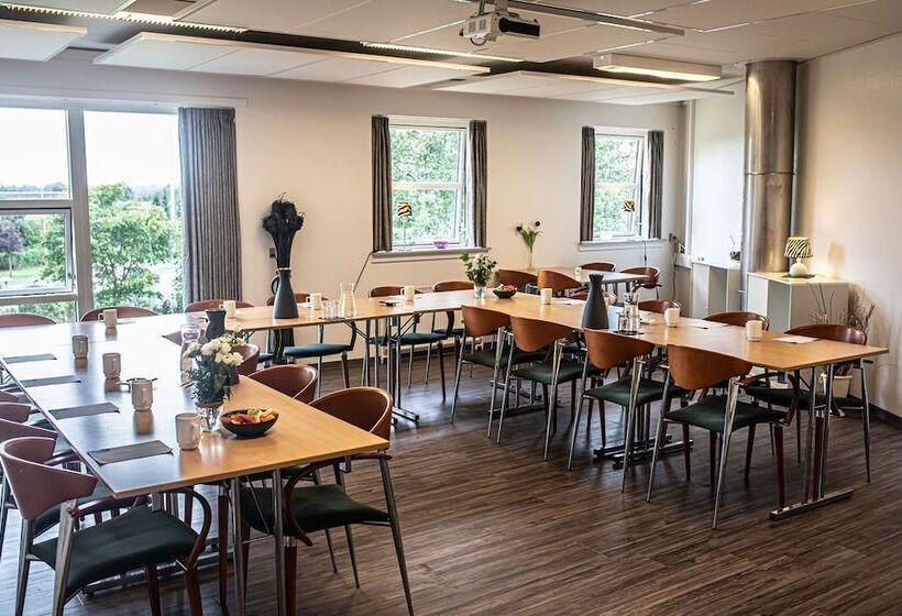 호텔 Givskud Zoo Hostel