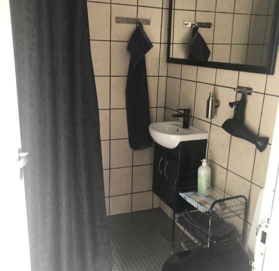 هتل Guesthouse Trabjerg