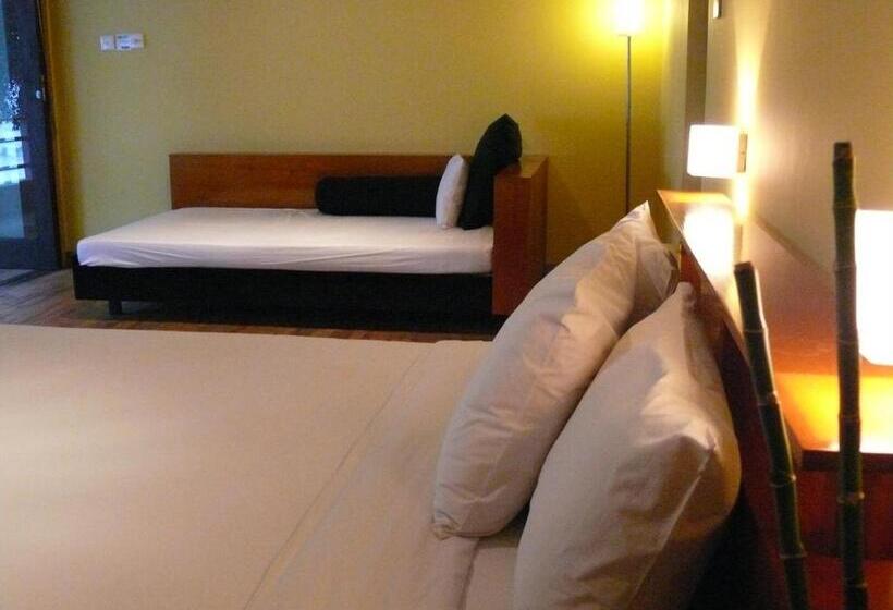 ホテル Javacove Beach