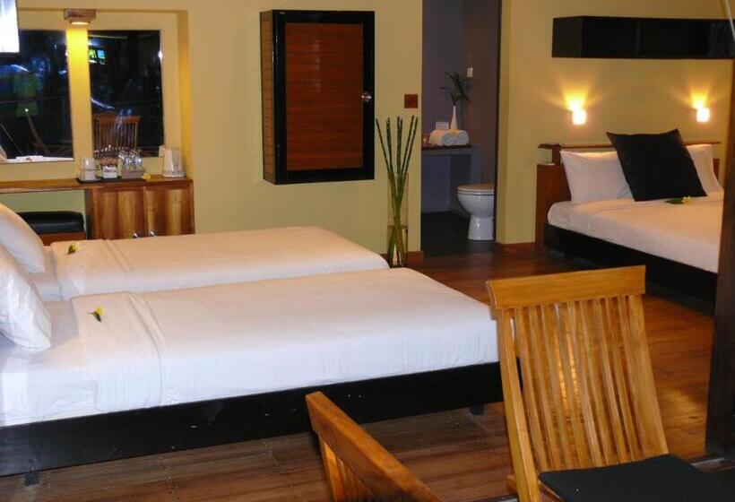 ホテル Javacove Beach