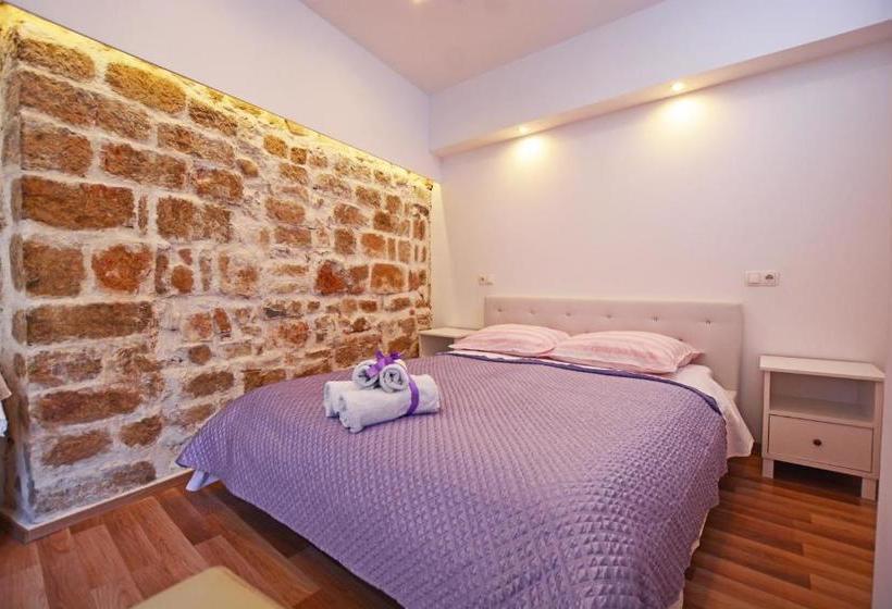 ホテル Medulic Palace