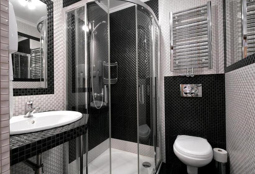 هتل Pensjonat Dawidek