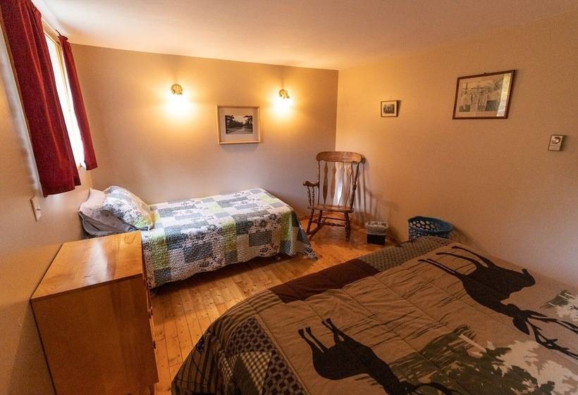 فندق Pond S Resort