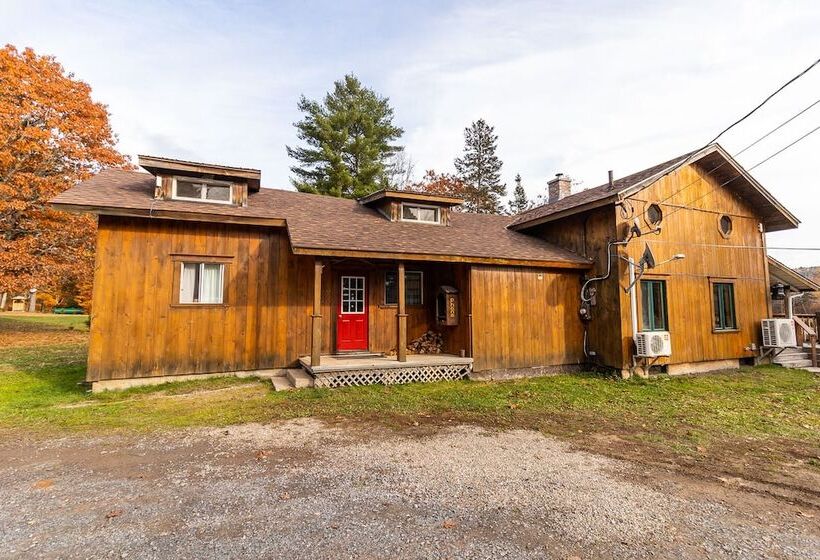 فندق Pond S Resort