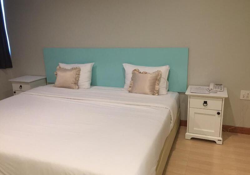 בית מלון כפרי Rattana View