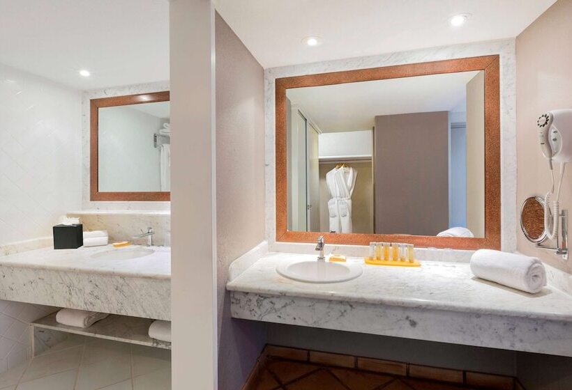 فندق Sandpiper Bay All Inclusive, Trademark Collection By Wyndham