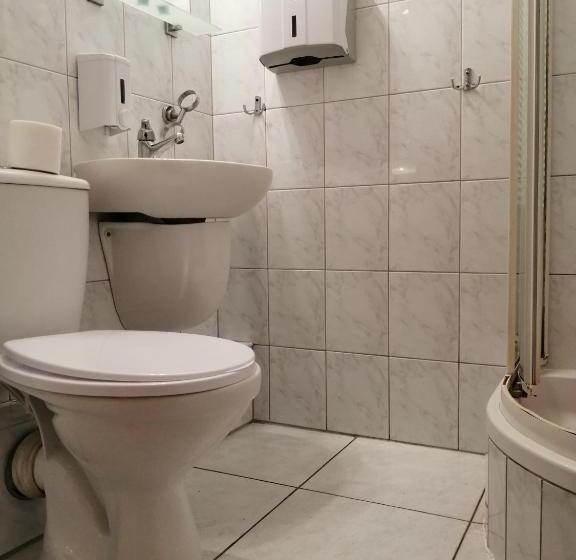 Hotelli Sp Zoz Sanatorium Uzdrowiskowe Mswia Agat