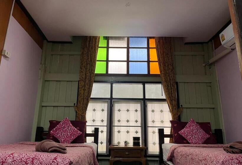 호텔 Tamarind Guesthouse