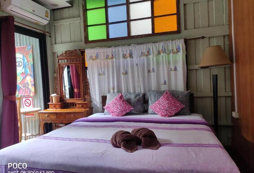 호텔 Tamarind Guesthouse