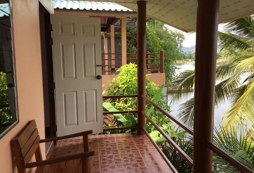 호텔 Tamarind Guesthouse