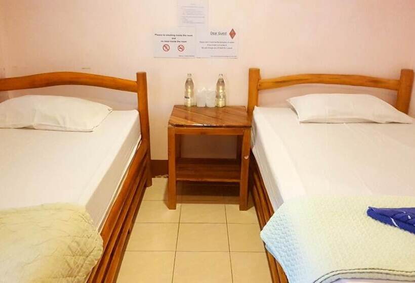 호텔 Tamarind Guesthouse