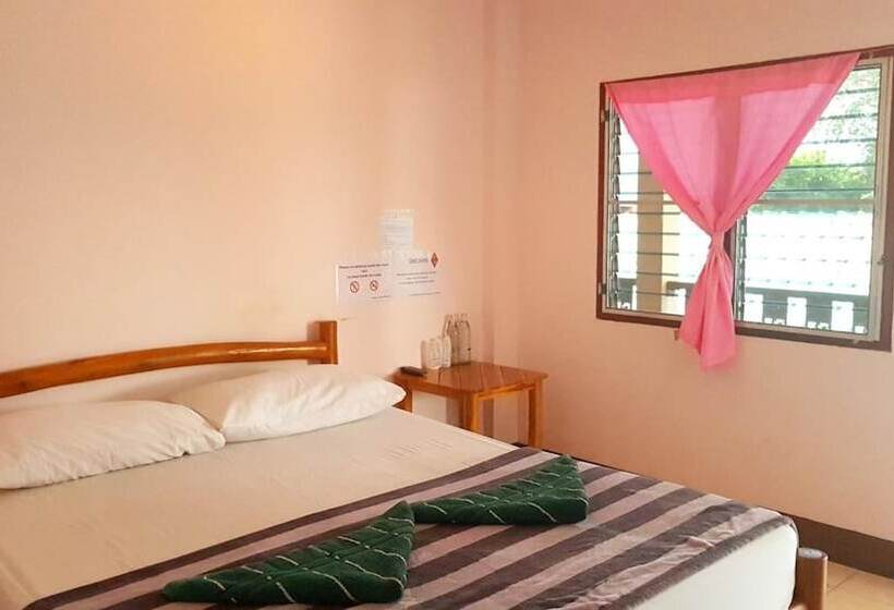 호텔 Tamarind Guesthouse