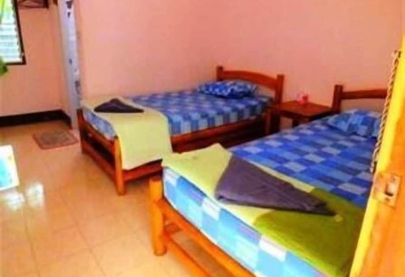 호텔 Tamarind Guesthouse