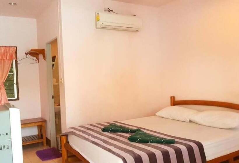 호텔 Tamarind Guesthouse