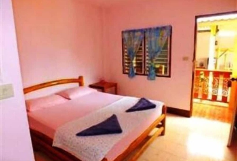 호텔 Tamarind Guesthouse