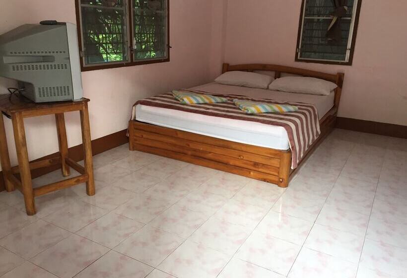 호텔 Tamarind Guesthouse