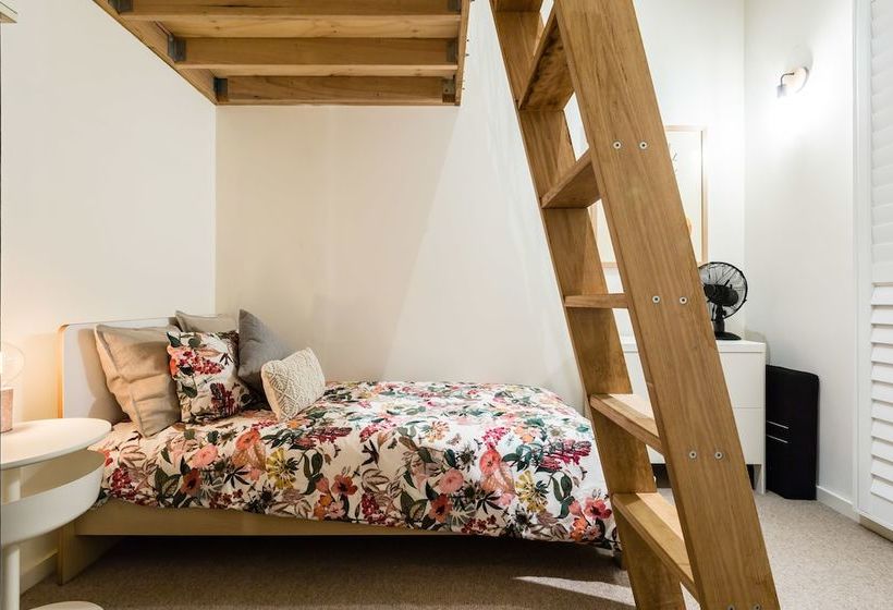 Isla, 2bdr Fitzroy Apartment