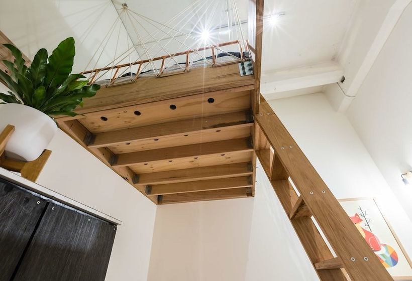 Isla, 2bdr Fitzroy Apartment