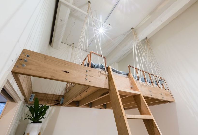 Isla, 2bdr Fitzroy Apartment