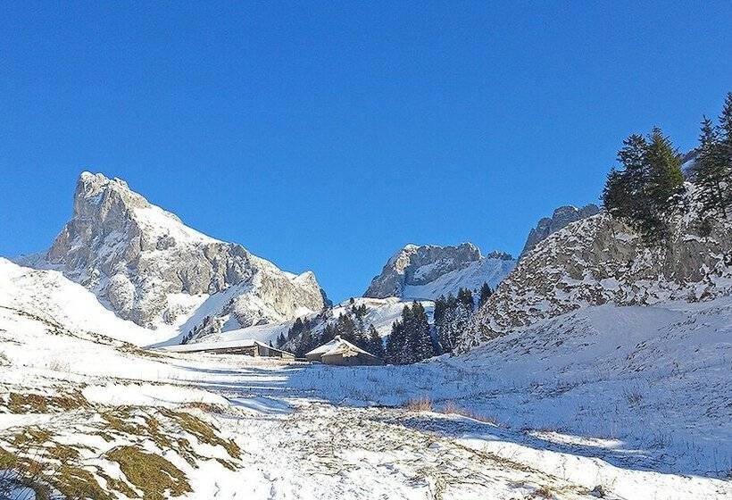 L Ourserie Bed & Breakfast