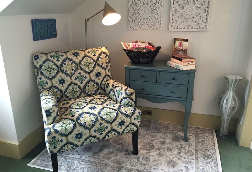 膳宿费 Gardensong B&b