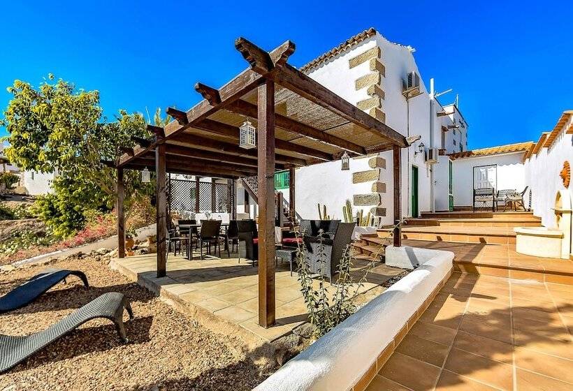 פנסיון Jardines De Tamaide