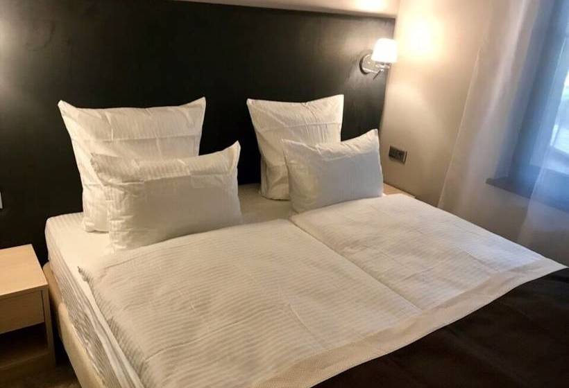 אתר נופש Barskaya Usadba Country Club